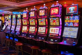 pulau88 login platform overview showing sportsbook and casino games on mobile